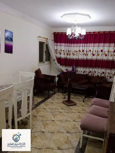 Furnished apartment for rent in Maadi, steps to 77 Street, Maadi Club, and Sawaris Square, very close to the metro and all services and transportation.
