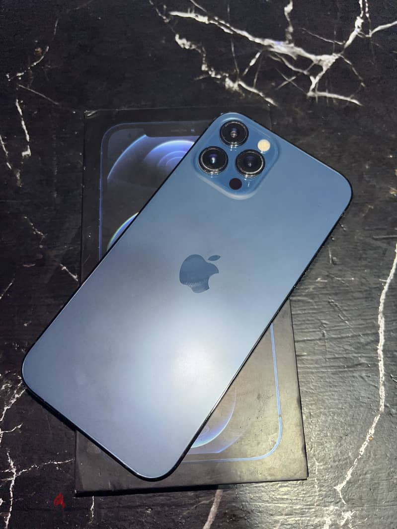 iPhone 12 pro max 3