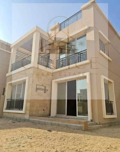 Townhouse with a distinctive view for sale in the Rai Valleys phase of the Taj City compound. Available with an extended 8-year interest-free payment