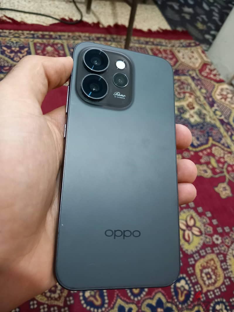 OPPO Reno 15 Pro 3