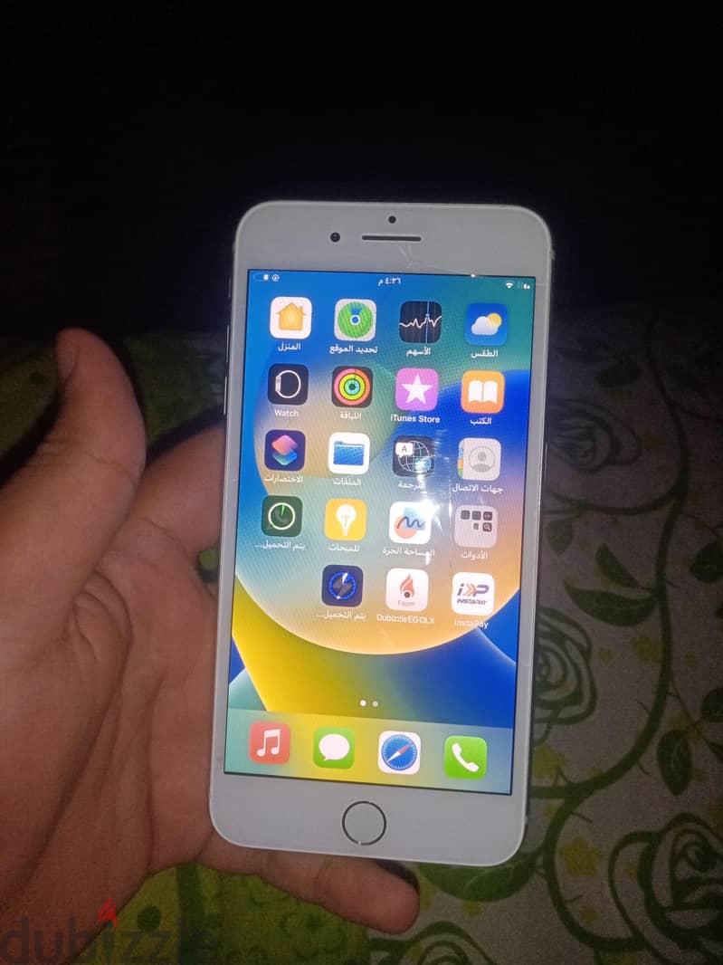 ايفون 8plus 4