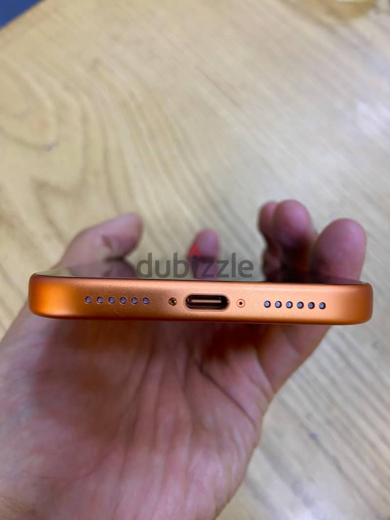 Apple - iPhone 17 Pro Max 3
