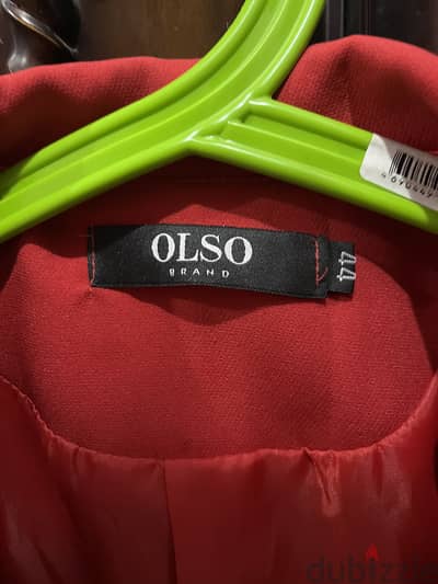 بليزر أنيق باللون الأحمر الملكي - ماركة OLSO BRAND (جديد تماماً)