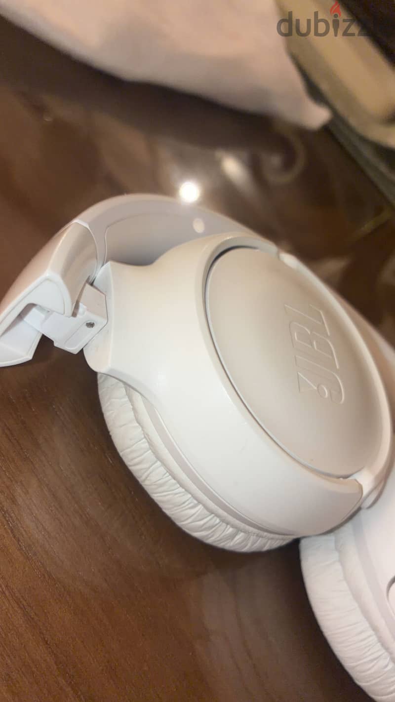 JBL 520 WIRELESS WHITE 3