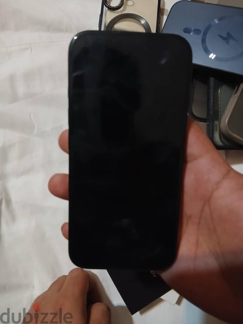 Apple - iPhone 16 4