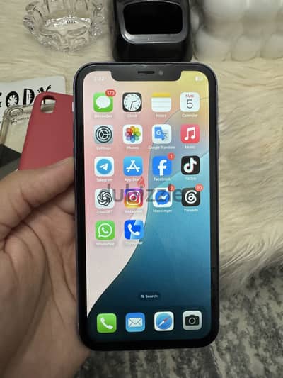 Apple - iPhone XR