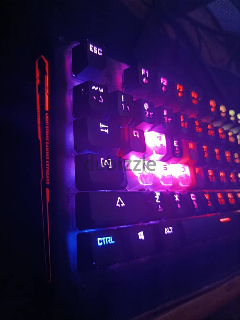 Bloody b930 tkl optical switch 1