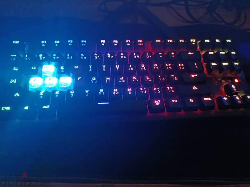 Bloody b930 tkl optical switch 2