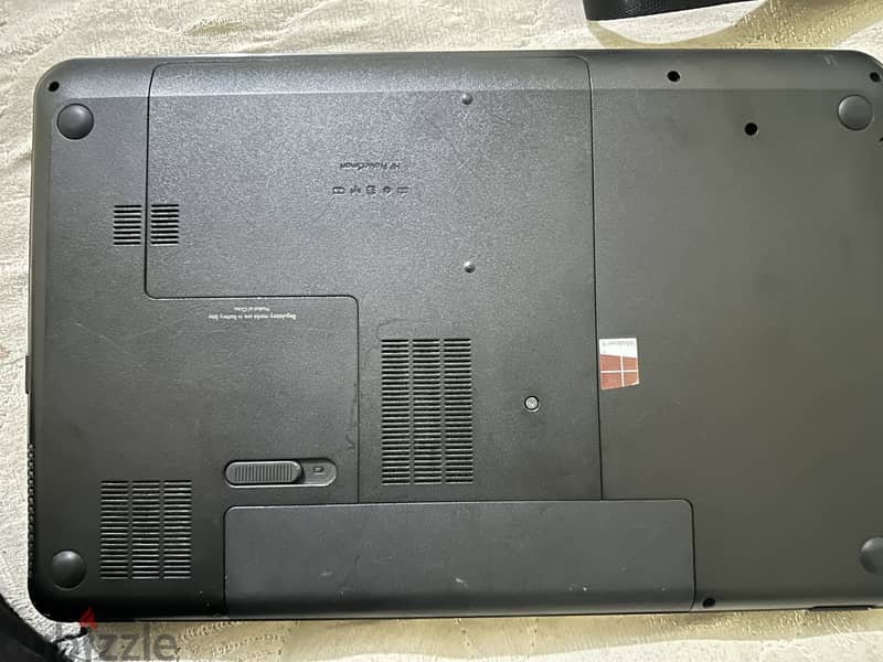 HP Pavilion g7 Notebook PC 2