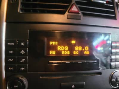 Mercedes B150 cd unit