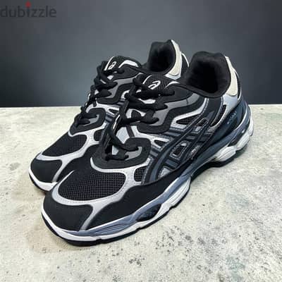  حذاء ASICS الرياضي الأصلي – راحة فائقة وأداء استثنائي لكل خطواتك! 