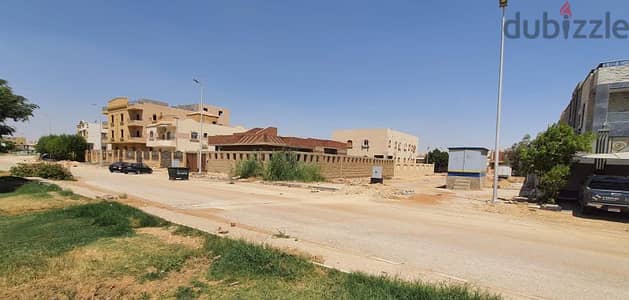 فيلا موقع مميز جداً في الحي المتميز فيلات بمدينه بدر