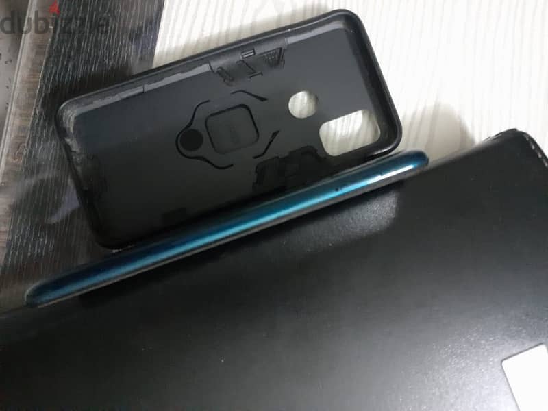 SAMSUNG M30s 1