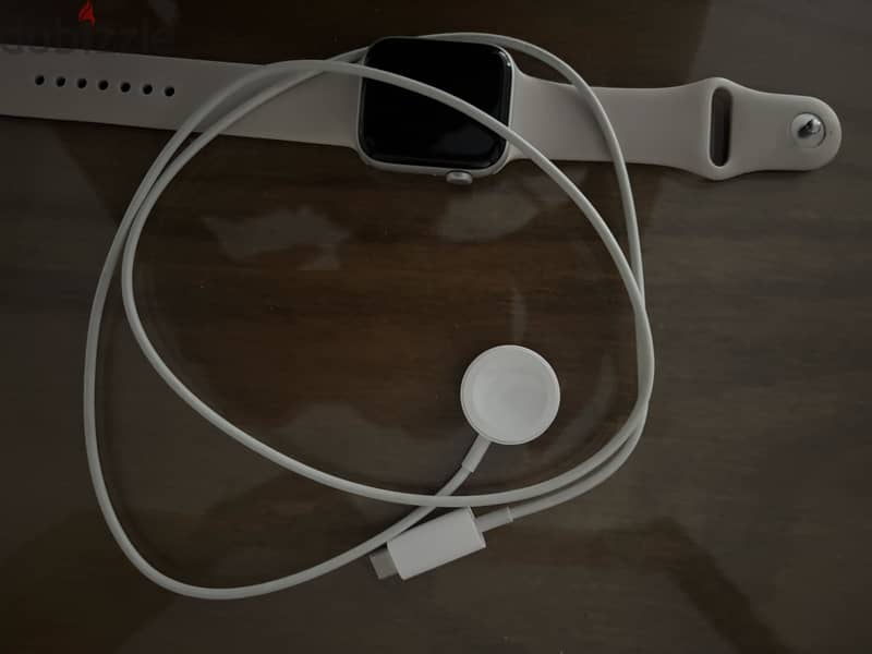 Apple watch SE Gen2 44MM 2