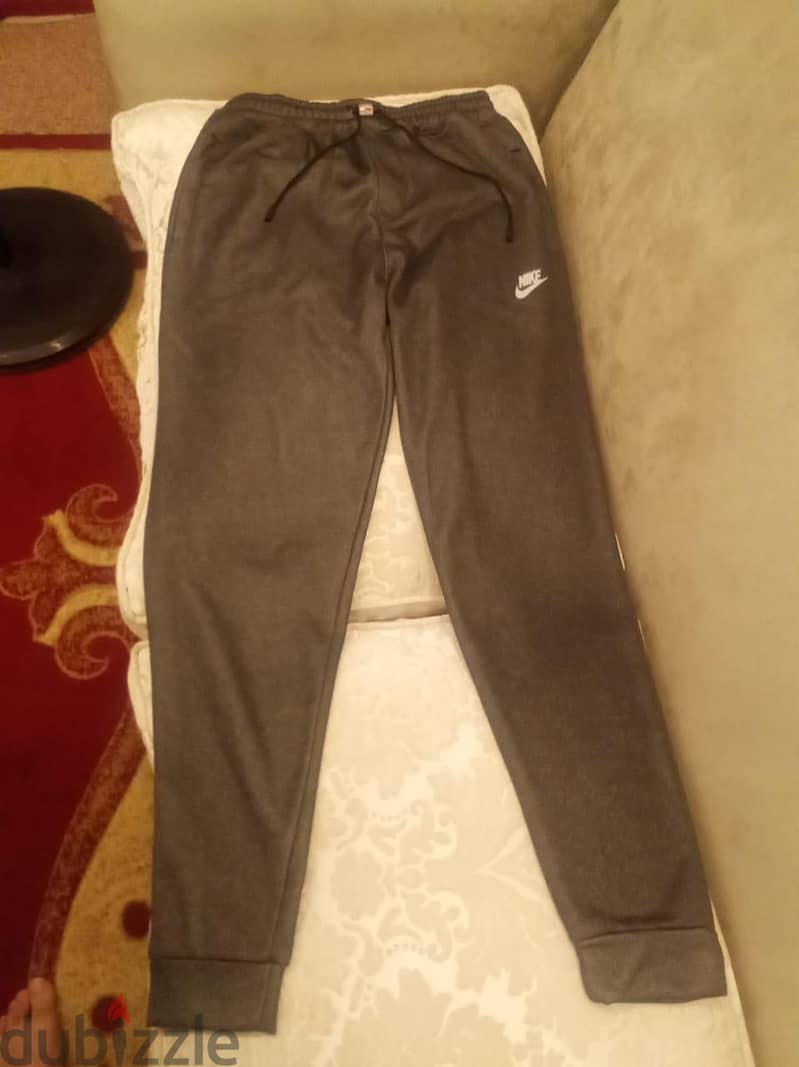 للبيع 7