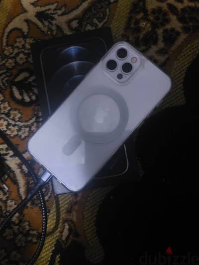 آبل - آيفون 12 برو