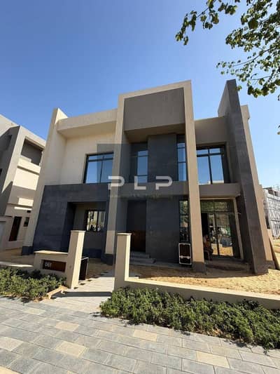 Resale Twinhouse for sale in a prime location in Saada Compound in the First Settlement directly on Suez Road next to Al Rehab City