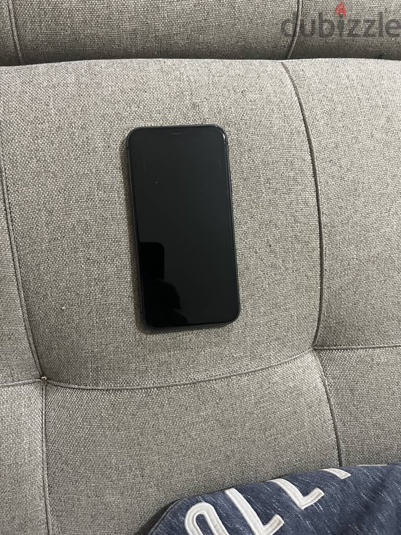 Apple - iPhone 11 1