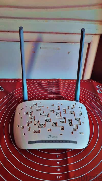 روتر انترنت  ارضي TP-Link_TD-W8968 _300Mbps