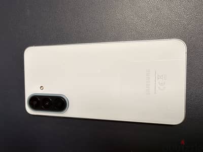 Samsung A57