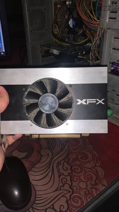 كرت شاشه amd ١ جيجا
