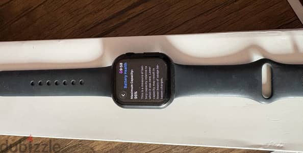 Series 7 41mm battery 95 موجود العلبه والشاحن