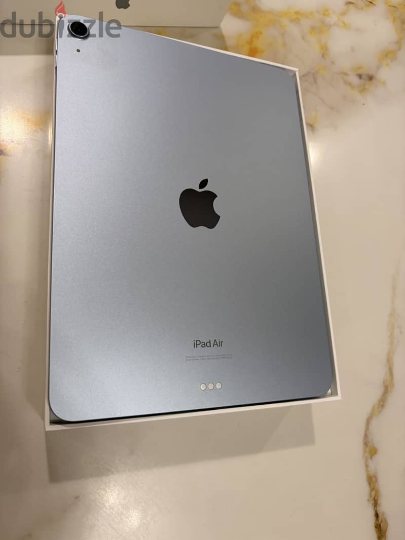 iPad Air M2 11 inch 256 giga 2