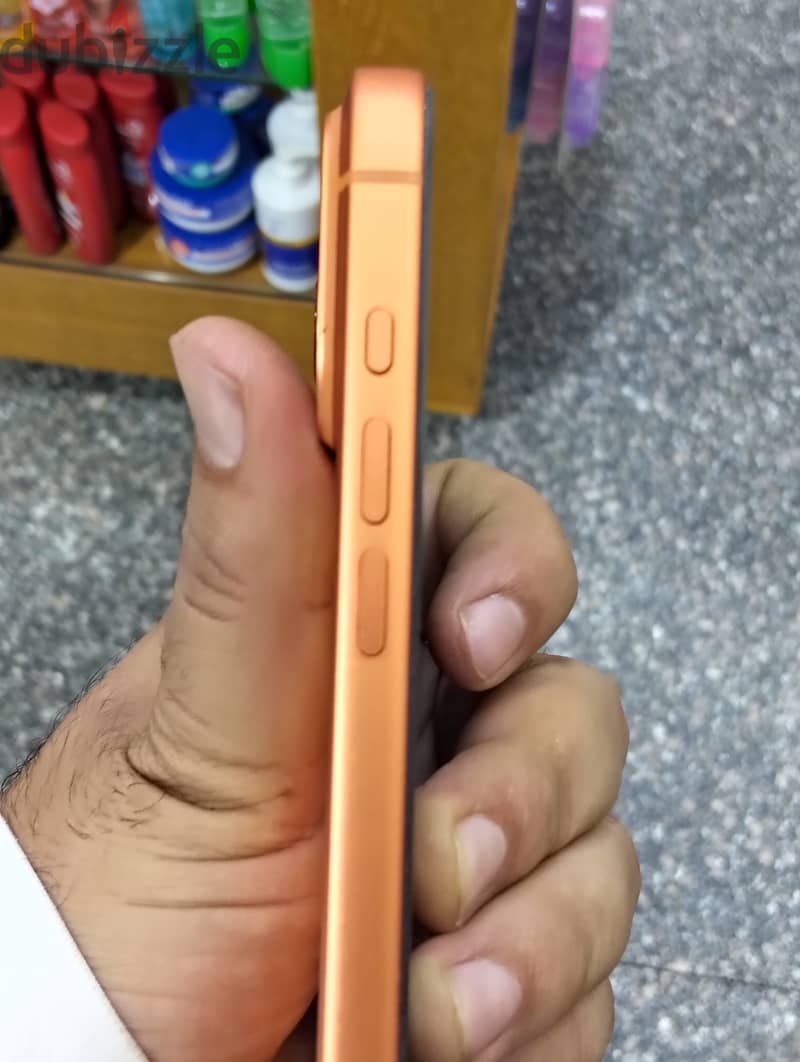 Apple - iPhone 17 Pro Max 3