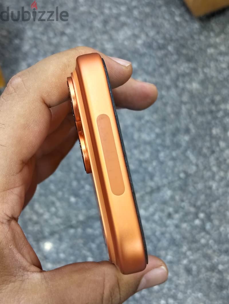 Apple - iPhone 17 Pro Max 5