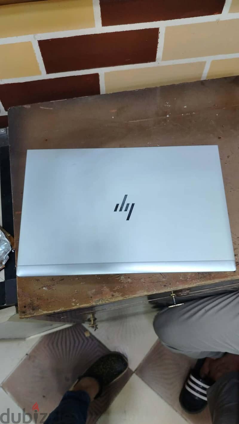 اتش بي 840 g7 2