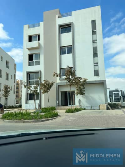 Premium Duplex 260m Ready To Move with installments Prime Location North Facing In Hyde Park New cairo Premium Duplex 260m Ready To Move with installments Prime Location North Facing In Hyde Park New cairo