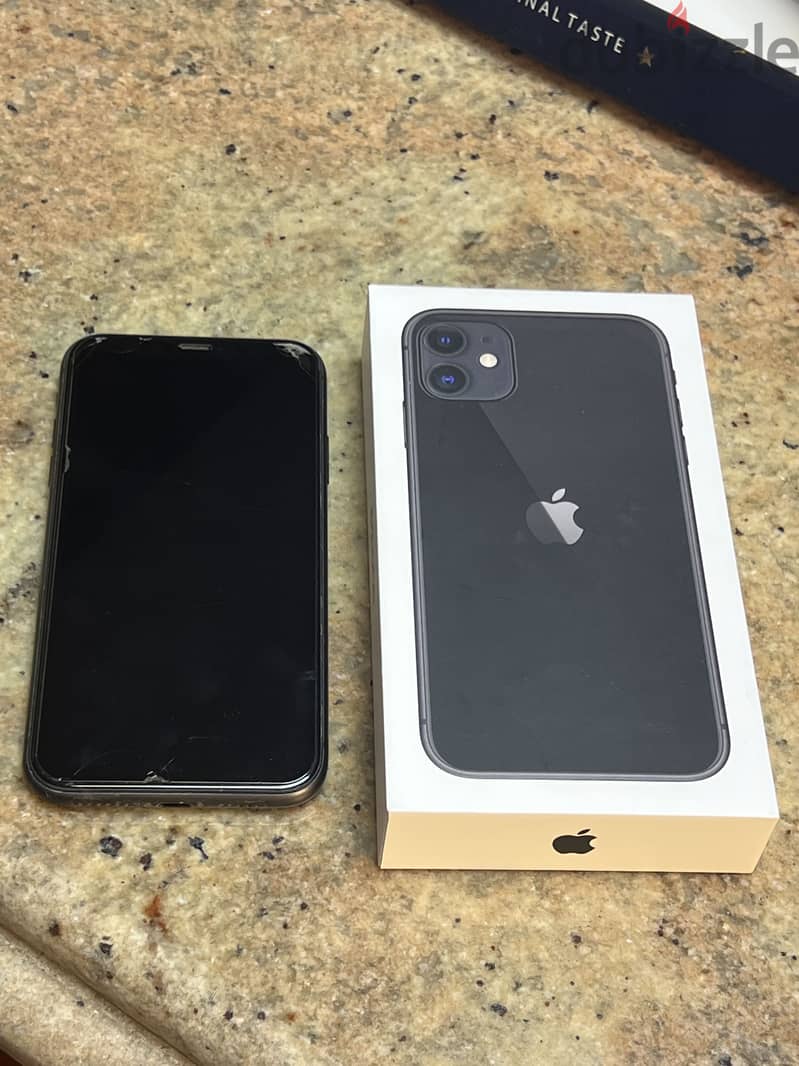 Apple - iPhone 11 2