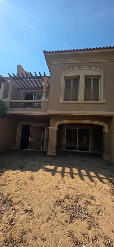 باقل اجمالي  تاون هاوس للبيع في ميدوز بارك – اشيخ زايد Meadows Park  Zayed   استلام فوري - موقع مميز باطلالة مفتوحة