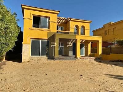 فيلا استاند الون للبيع بسعر لقطه برايم لوكيشن في كمبوند جاردينيا سبرينجز امام الرحاب مباشره التجمع الاول