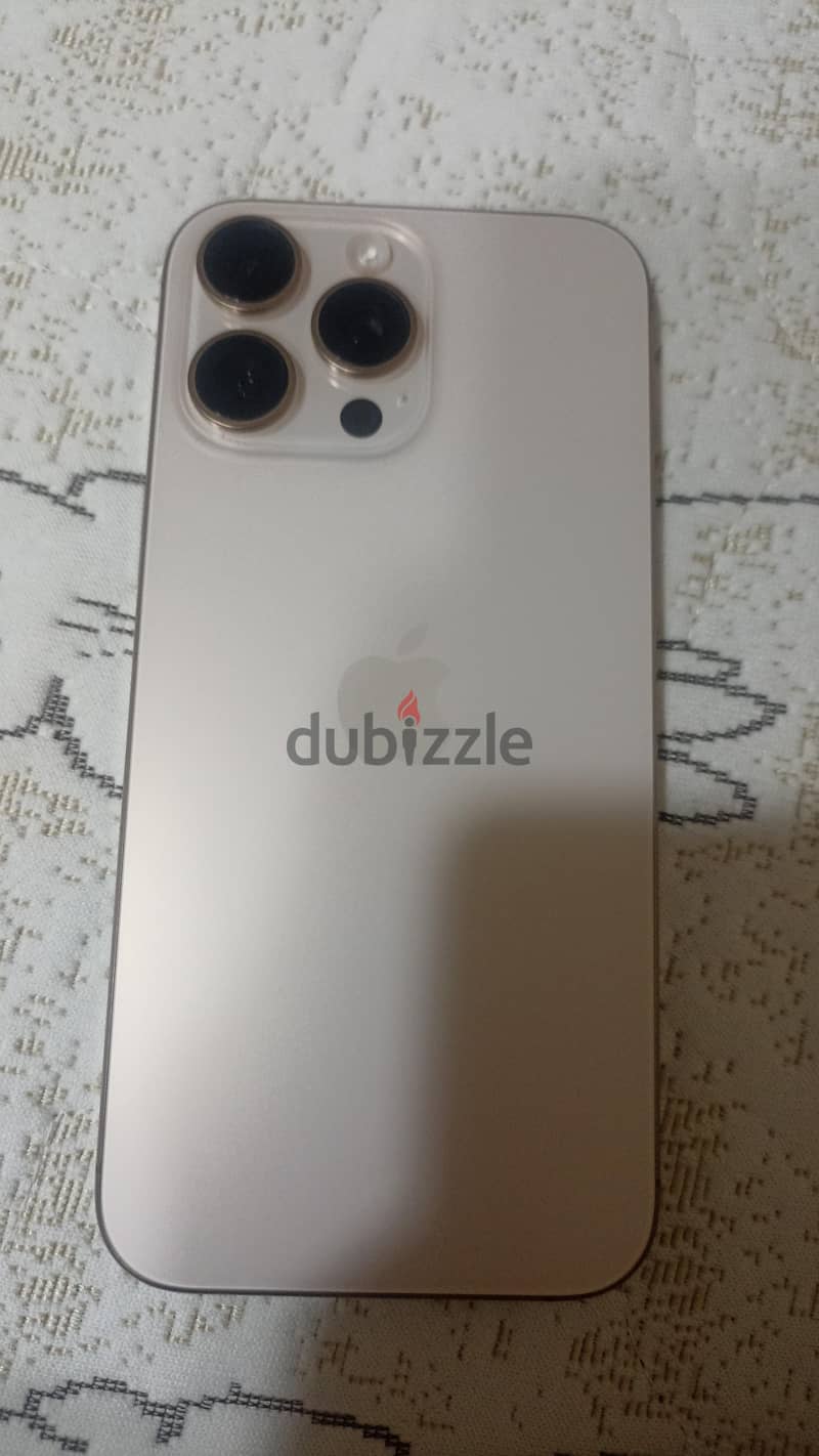 Apple - iPhone 16 Pro Max 1