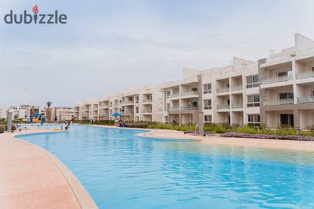 للبيع شاليه 115م جاهز للسكن فوراً RTM في أروما السخنة دور أول Lagoon View متشطب بالكامل بالتكييفات والغاز - خصم 20% على الكاش - تسليم فوري