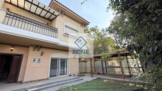 فيلا في مدينتي نموذج II كلاسيك للأيجار المفروش   بجانب المسجد والخدمات مباشره