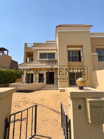 Corner S Villa for sale in one of the best locations in Sarai Compound with a unique view, premium finishing, and a great price!