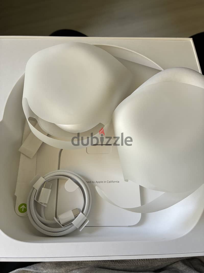 Apple AirPods Max Type V 1