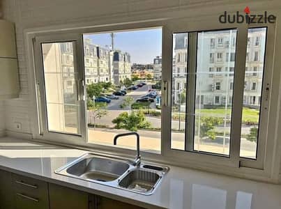 امتلك شقه Double View فى اميز مراحل ماونتن فيو القاهره الجديده امام الرحاب دقايق من لافيستا و ليك فيو بالقرب من هايد بارك