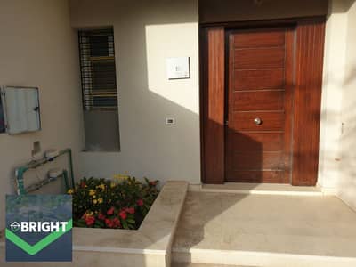 Exclusive offer Townhouse 365m 3bed Finished RTM Prime location - lowest price In Golf
