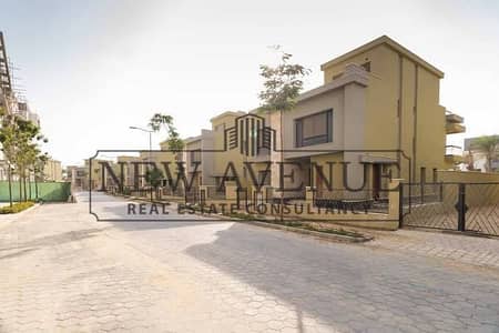 توين هاوس للبيع فى سوديك ڤيليت التجمع Sodic Villette New Cairo نصف تشطيب استلام فورى موقع مميز
