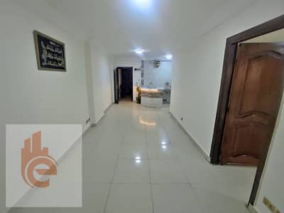 شقـة إيجـار مفروش كـليوباتــرا بحــر 160 م