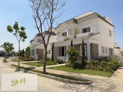 Town House landscape Open view and water features for Sale in Mountain View 1.1 New Cairo