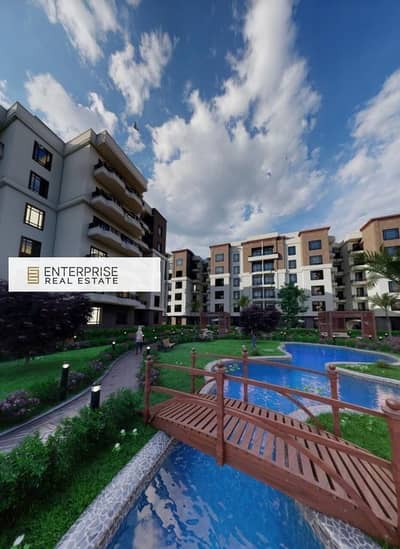 Unmissable opportunity! Fully finished apartment directly overlooking Hyde Park in the heart of New Cairo, Double View, minutes from AUC.