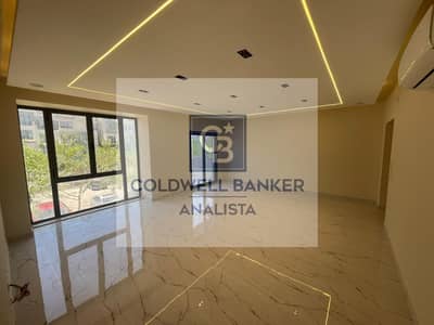 شقه للبيع في ايستاون متشطبه بالكامل بالتكيفات 186متر
