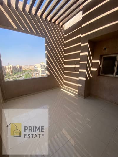 A great opportunity for a legal rental apartment in Madinaty B8, featuring a spacious layout, a prime location, and a very attractive rental price.
