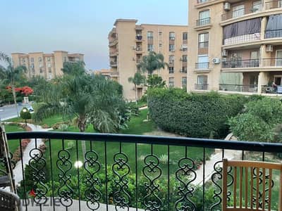 Apartment for sale in Al-Rehab 2 180 square meters next to Avenue Mall and services with special finishes