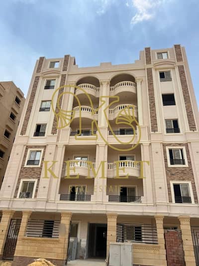 175 sqm apartment in Andalus 2, first row, double garden view, facing Katameya Dunes & Gardens. Immediate delivery. EGP 4.6M cash.