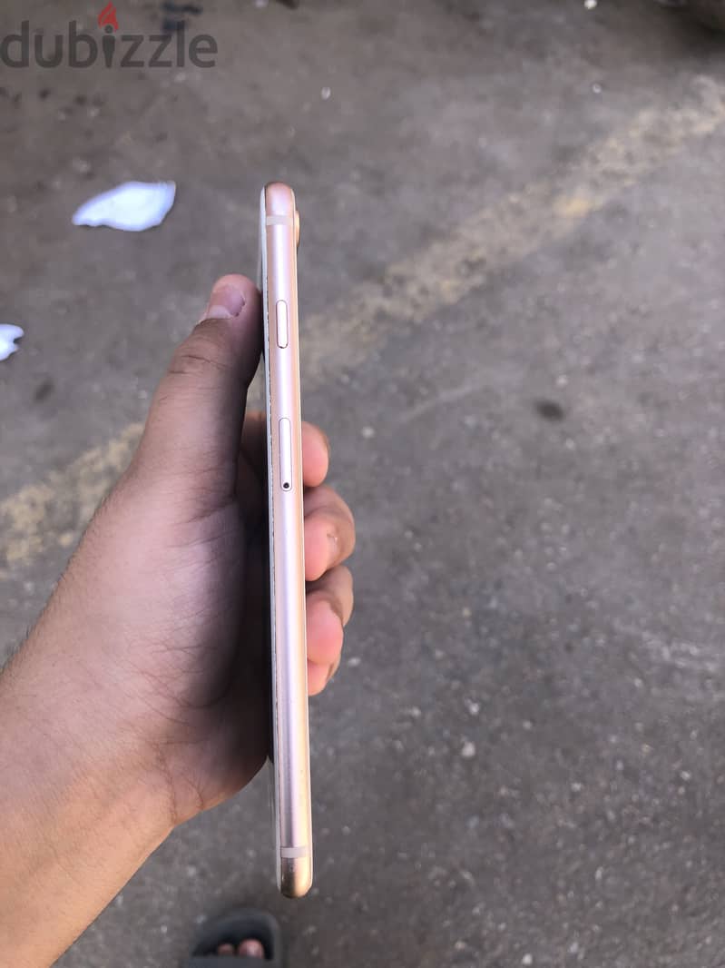 آبل - آيفون 8 بلس 3